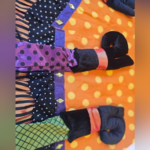 Vintage Pier 1 Imports Halloween Witch Legs Table Runner - Picture 7 of 7